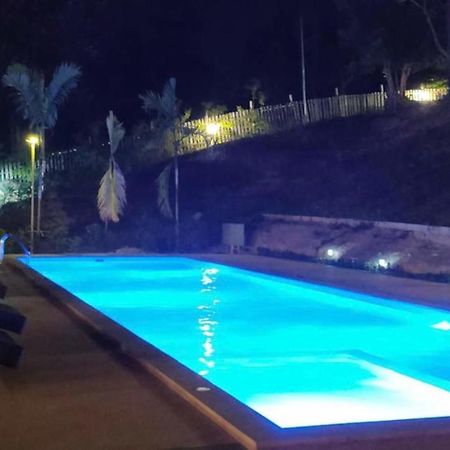 Hin Khong Villa - A Tropical Surprise Ban Huai Sai  外观 照片
